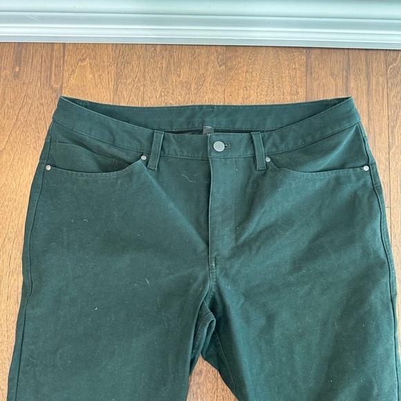 lululemon athletica Other - Lululemon ABC Slim Fit Hunter Green Pants Sz 34/32